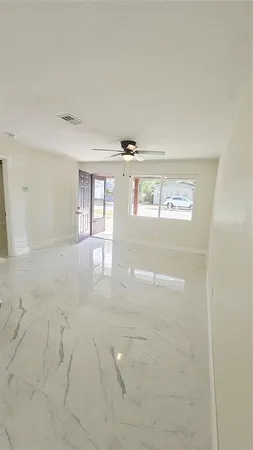 $1,750 | 708 Pennsylvania Avenue, Clearwater, FL 33755