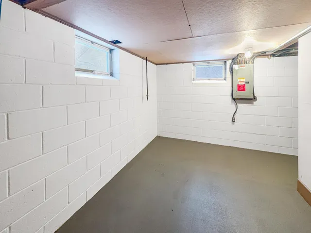 $290,000 | 3649 Perry Avenue North, Robbinsdale, MN 55422