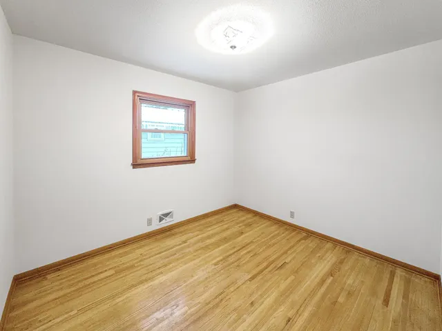 $290,000 | 3649 Perry Avenue North, Robbinsdale, MN 55422