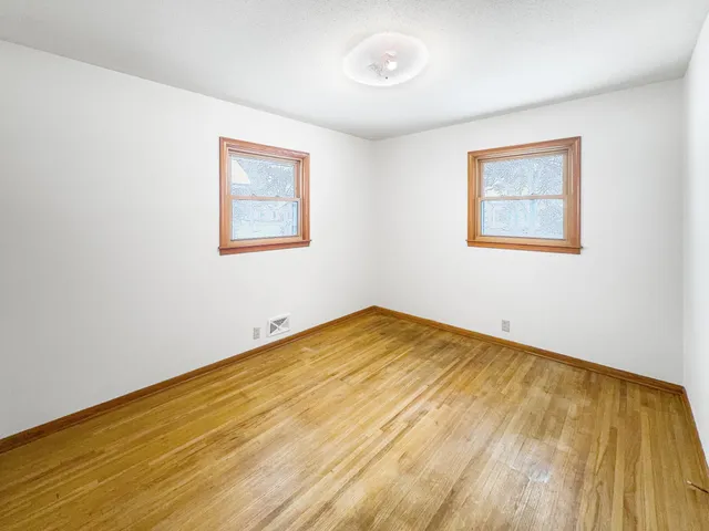 $290,000 | 3649 Perry Avenue North, Robbinsdale, MN 55422