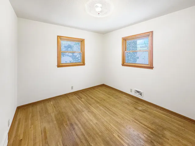 $290,000 | 3649 Perry Avenue North, Robbinsdale, MN 55422