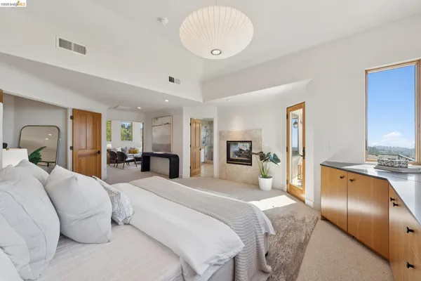 $1,998,000 | 7101 Marlborough Terrace, Berkeley, CA 94705