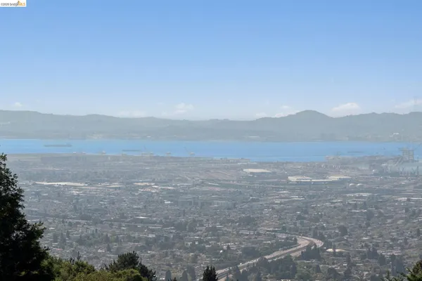 $1,998,000 | 7101 Marlborough Terrace, Berkeley, CA 94705