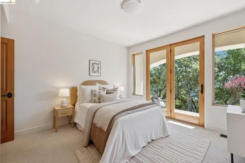 $1,998,000 | 7101 Marlborough Terrace, Berkeley, CA 94705