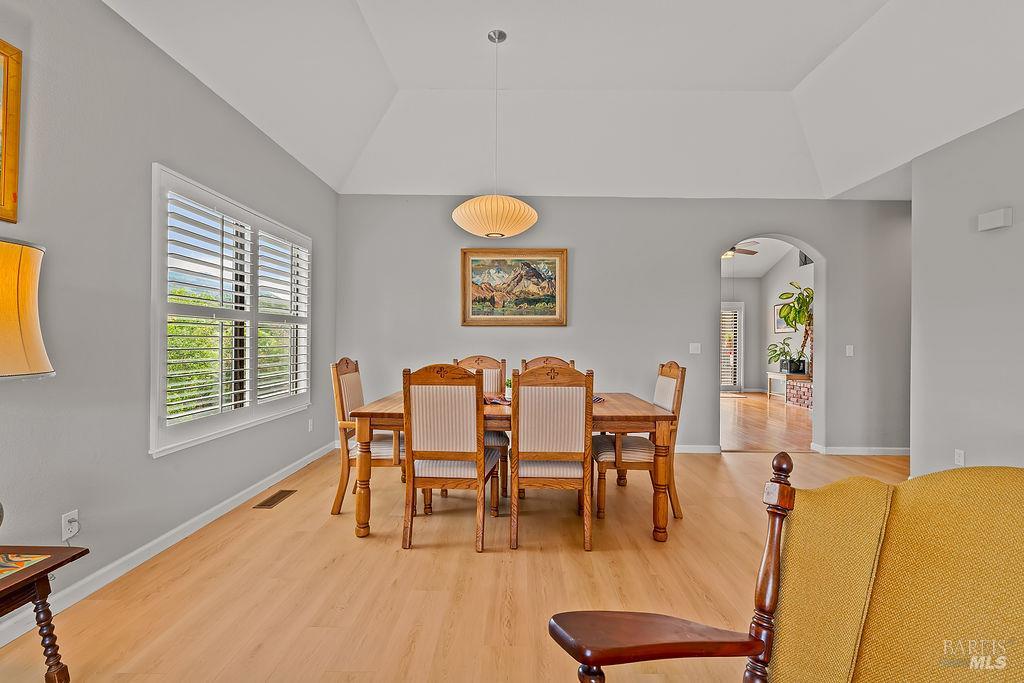 6287 Meadowbreeze Court Santa Rosa, CA 95409 - Photo 14 of 62