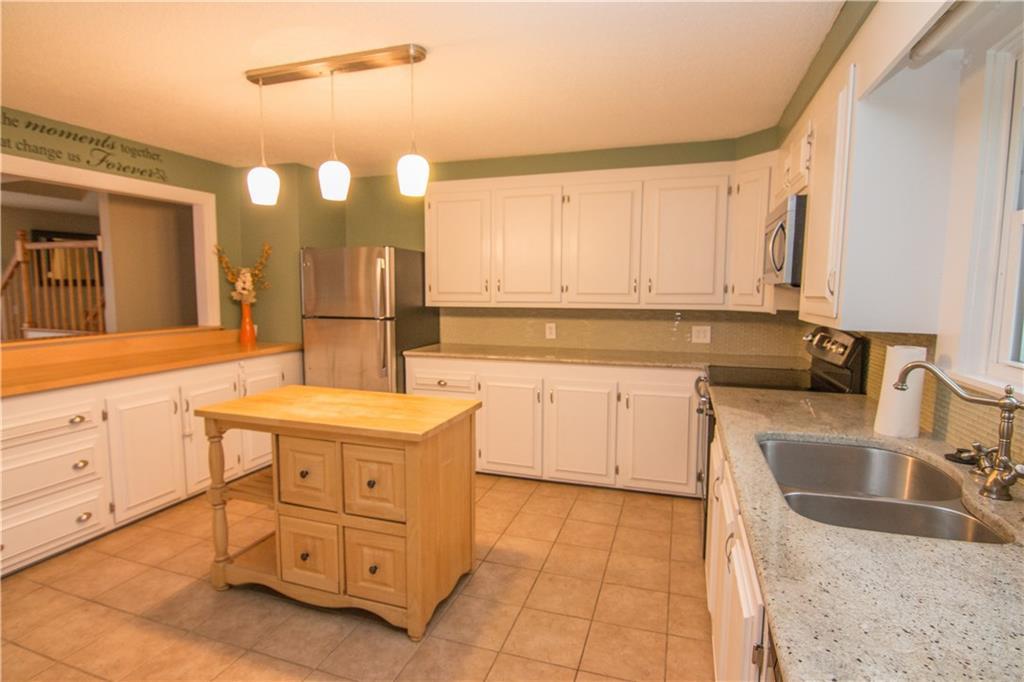 29 Riverview Road Hampden, ME 04444 - Photo 5 of 34 Photo