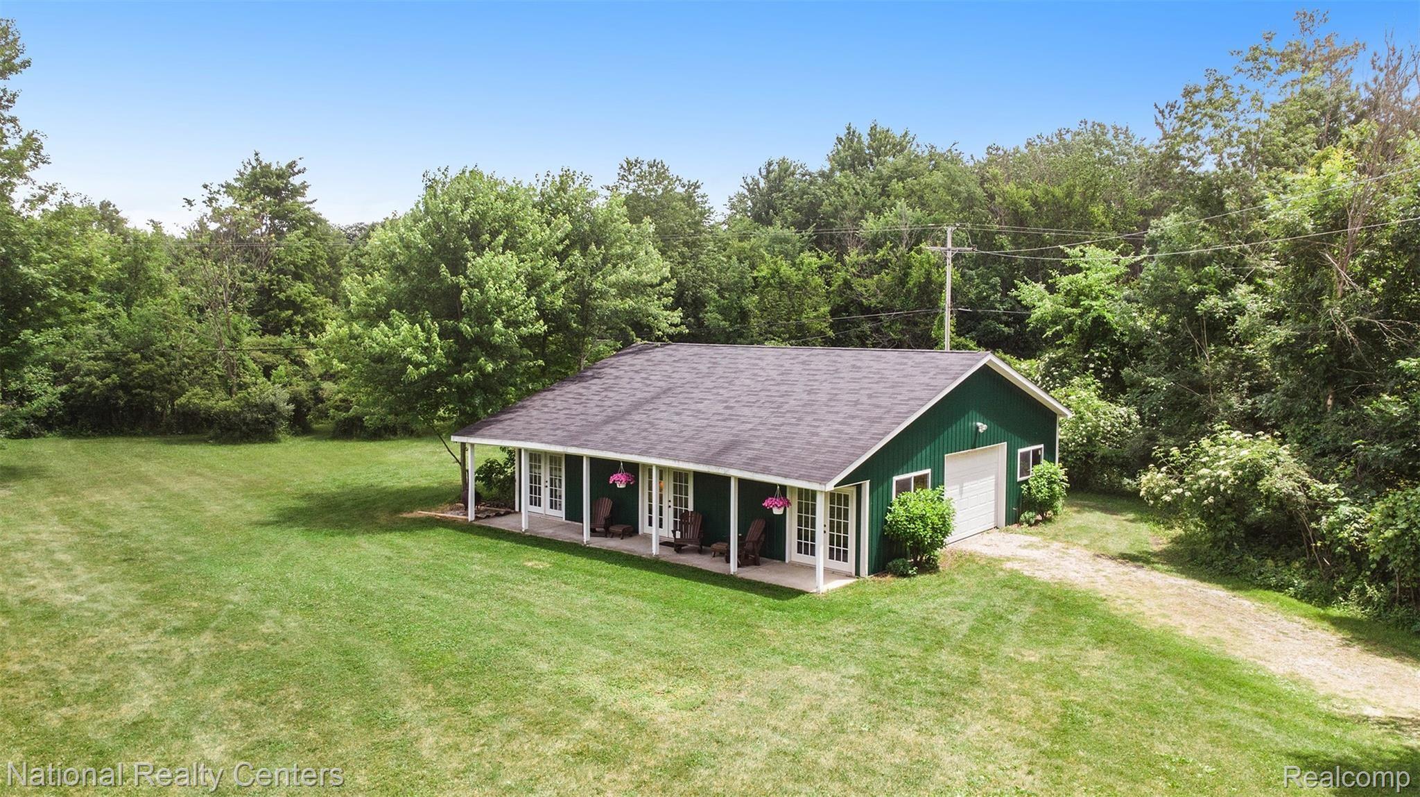 5700 Hagerman Road Leonard, MI 48367 - Photo 5 of 41 DJI_0478.jpg