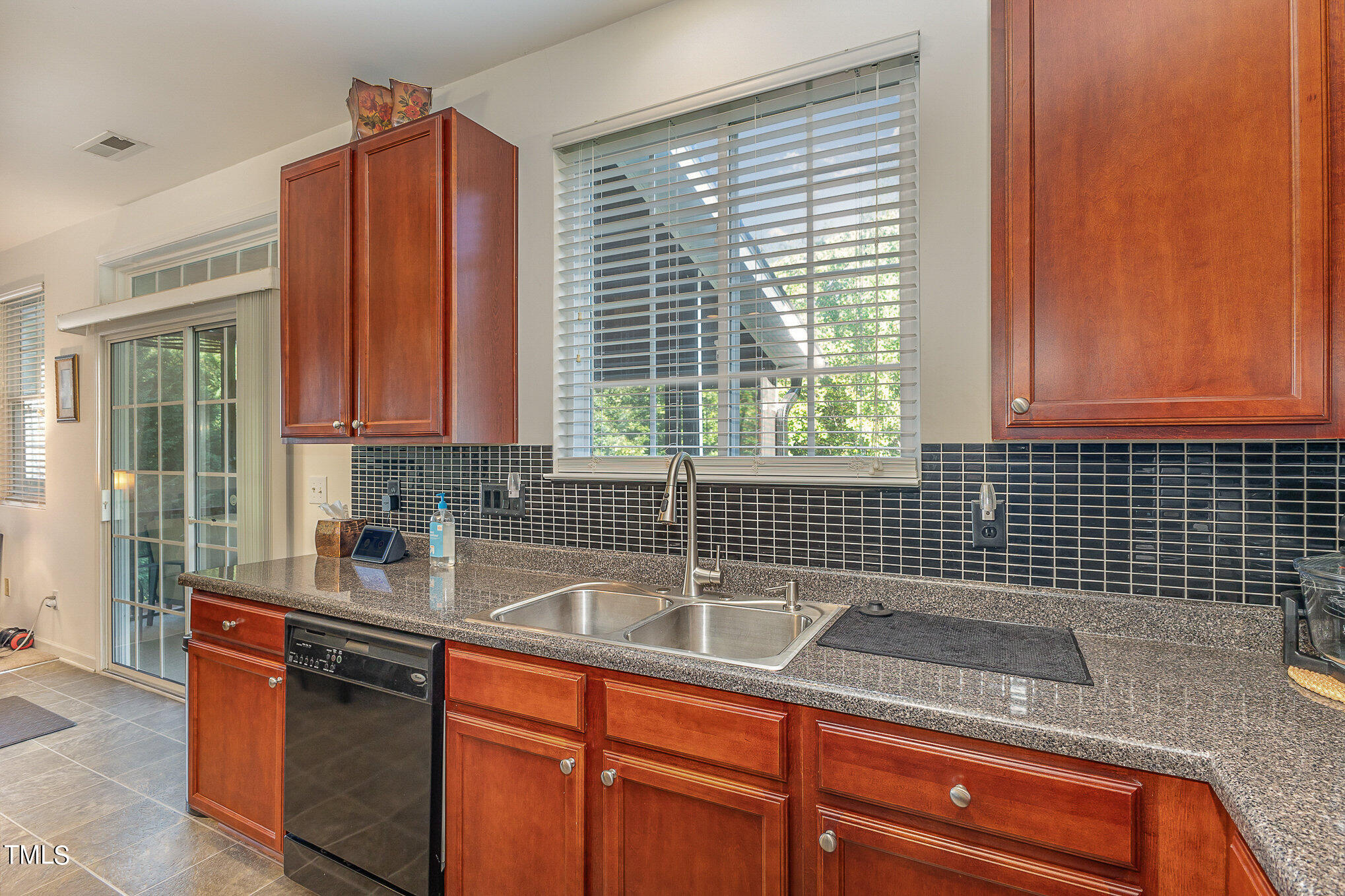 6049 Ricker Road Raleigh, NC 27610 - Photo 12 of 31 012_cy1a8714-edit
