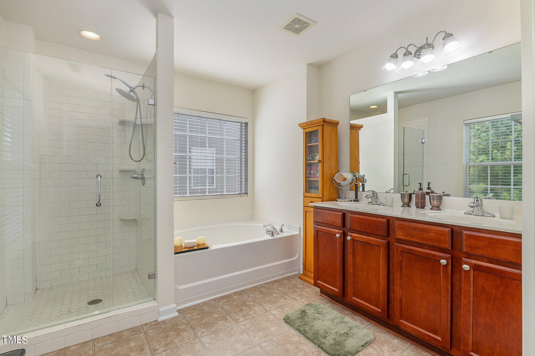 6049 Ricker Road Raleigh, NC 27610 - Photo 18 of 31 018_cy1a8696-edit