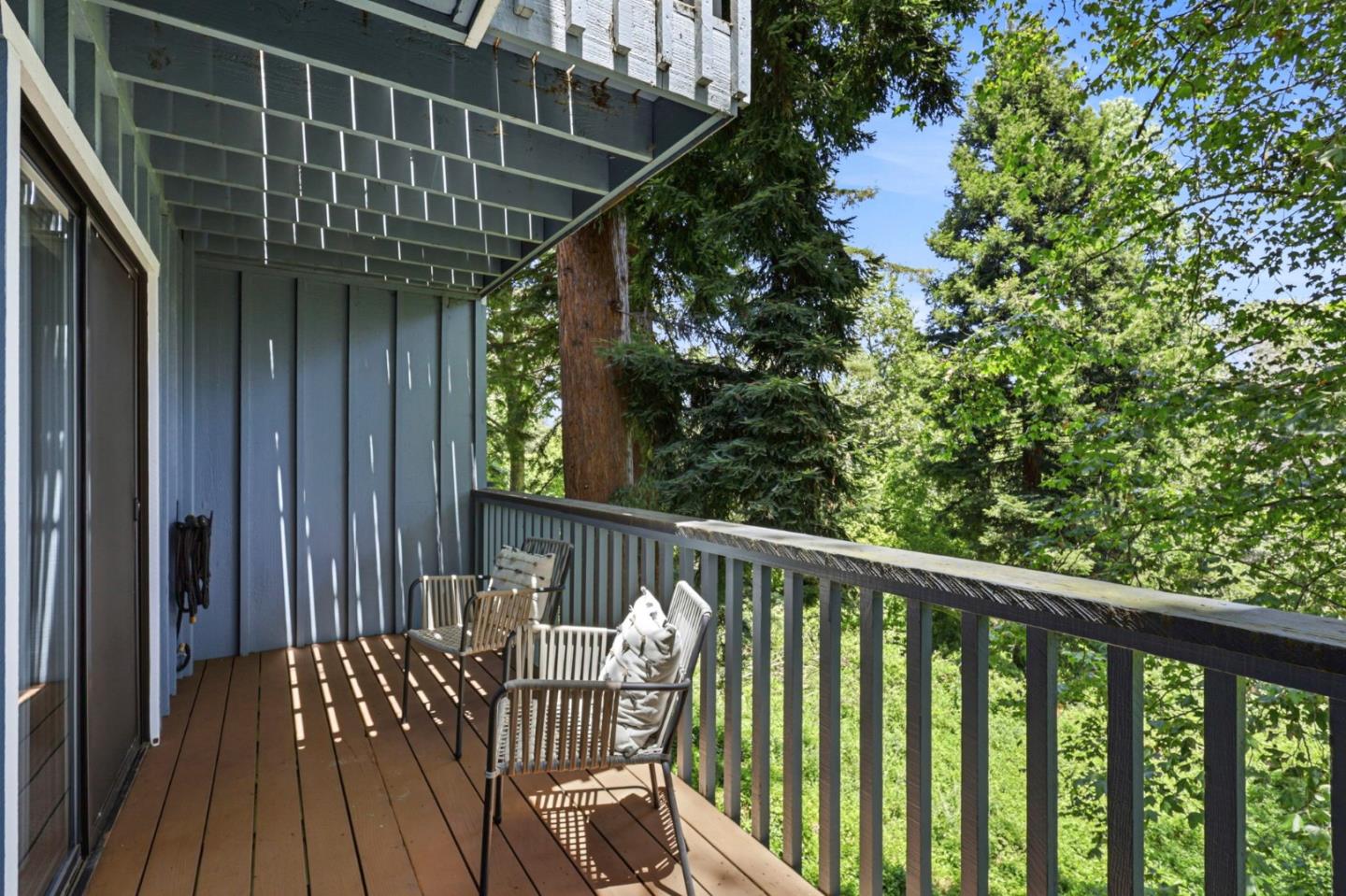 2052 Wharf Road Capitola, CA 95010 - Photo 14 of 48