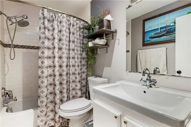 $585,000 | 360 Obispo Avenue, Unit 15, Long Beach, CA 90814