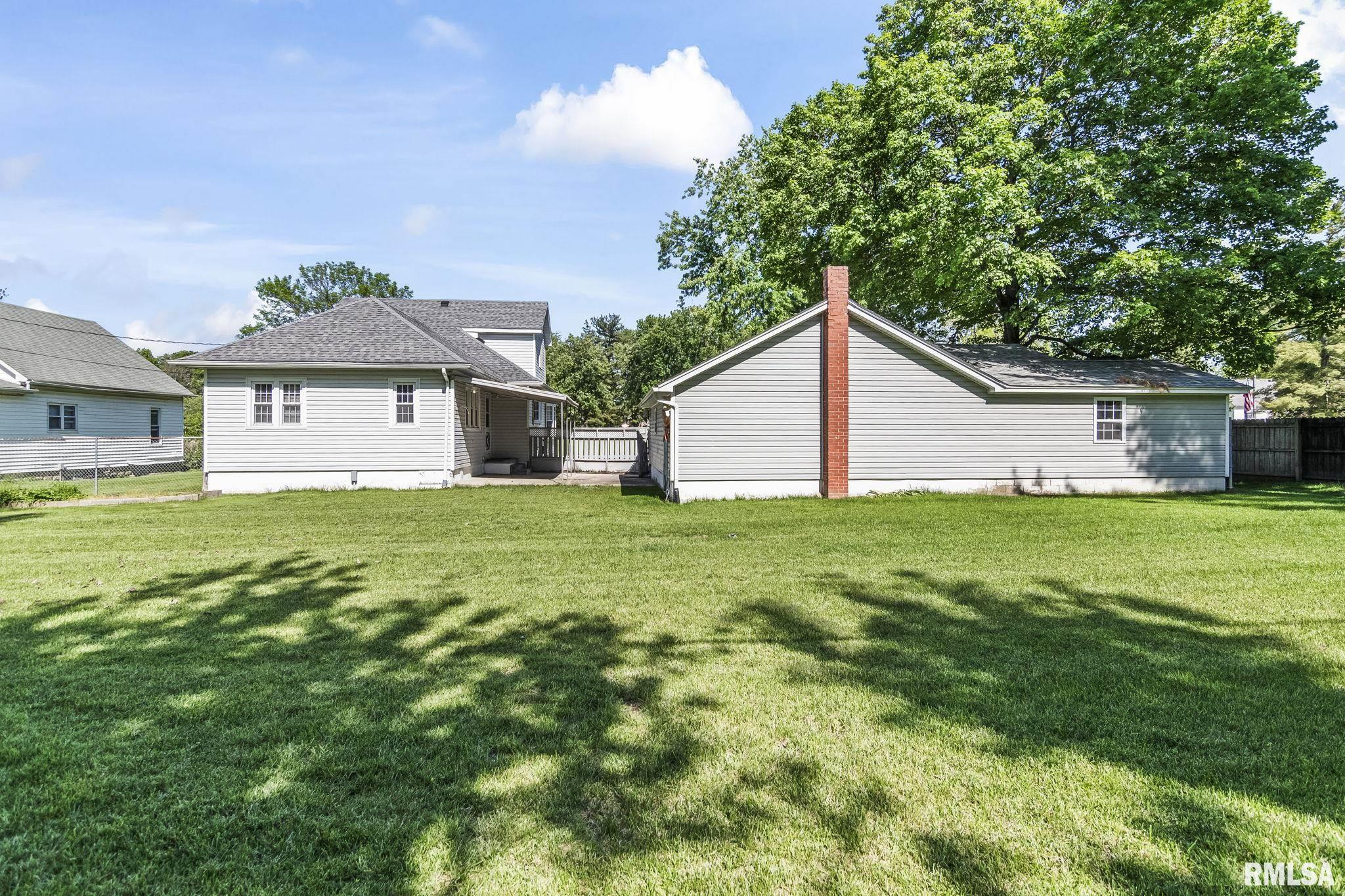 324 Edwards Street Nokomis, IL 62075 - Photo 44 of 47