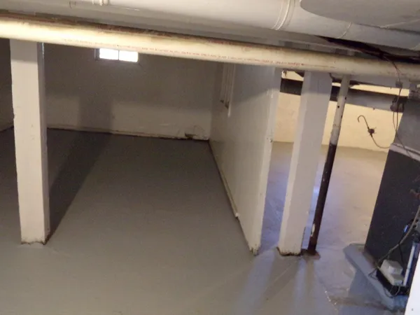 a view of a back yard