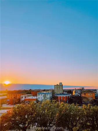 a view of a city