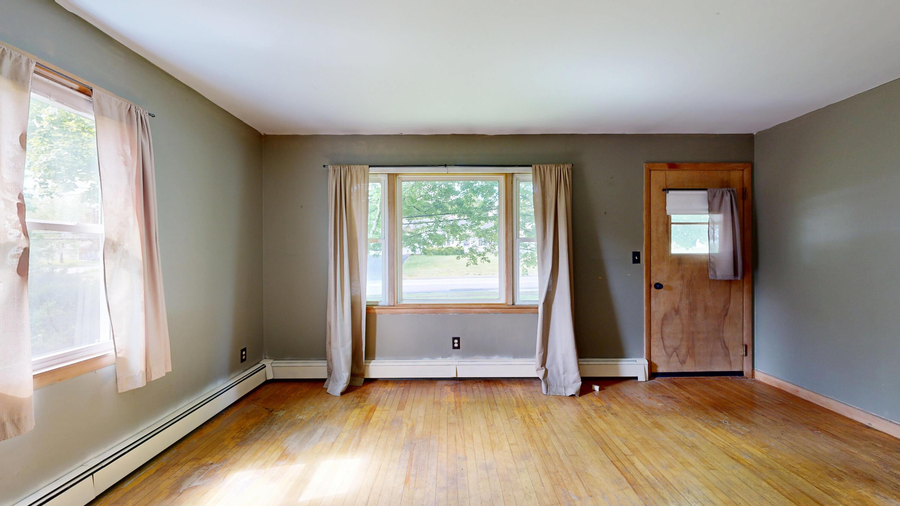 390 Webster Street Lewiston, ME 04240 - Photo 13 of 41 390-Webster-Street-06022026_103033