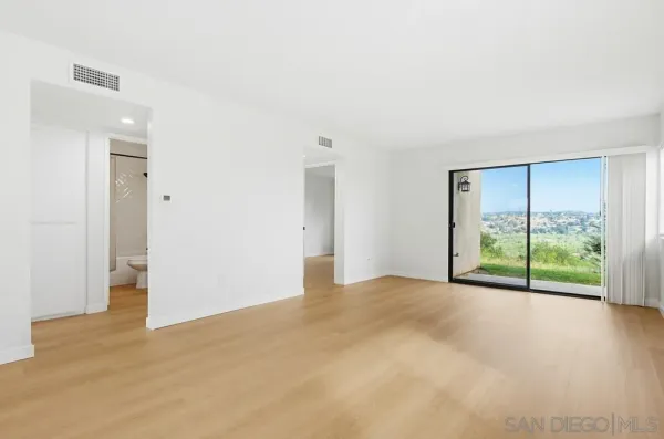 $399,000 | 32024 Del Cielo Oeste, Unit 19, Bonsall, CA 92003
