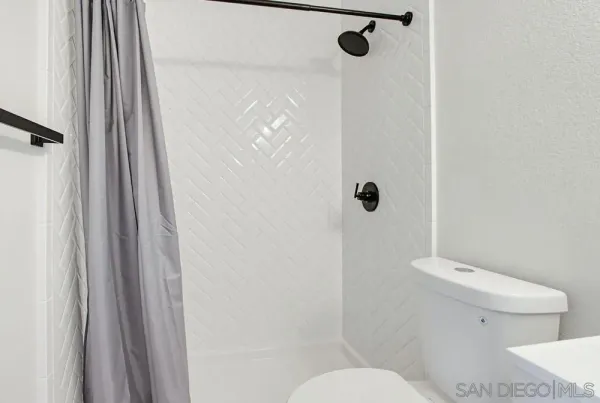 $399,000 | 32024 Del Cielo Oeste, Unit 19, Bonsall, CA 92003