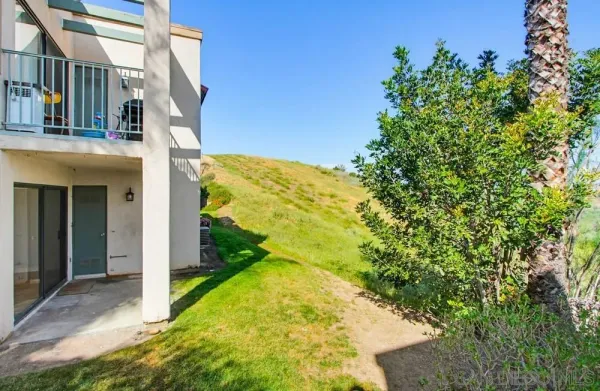 $399,000 | 32024 Del Cielo Oeste, Unit 19, Bonsall, CA 92003