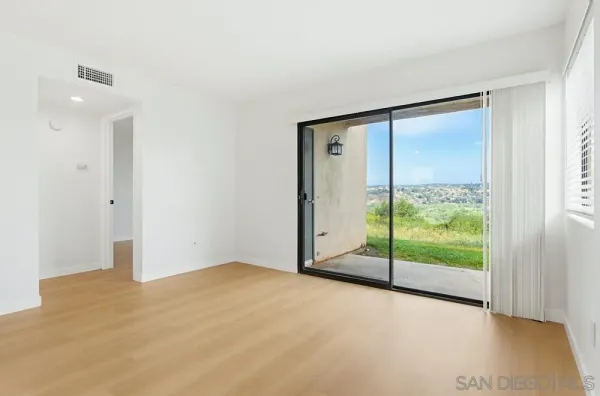$399,000 | 32024 Del Cielo Oeste, Unit 19, Bonsall, CA 92003