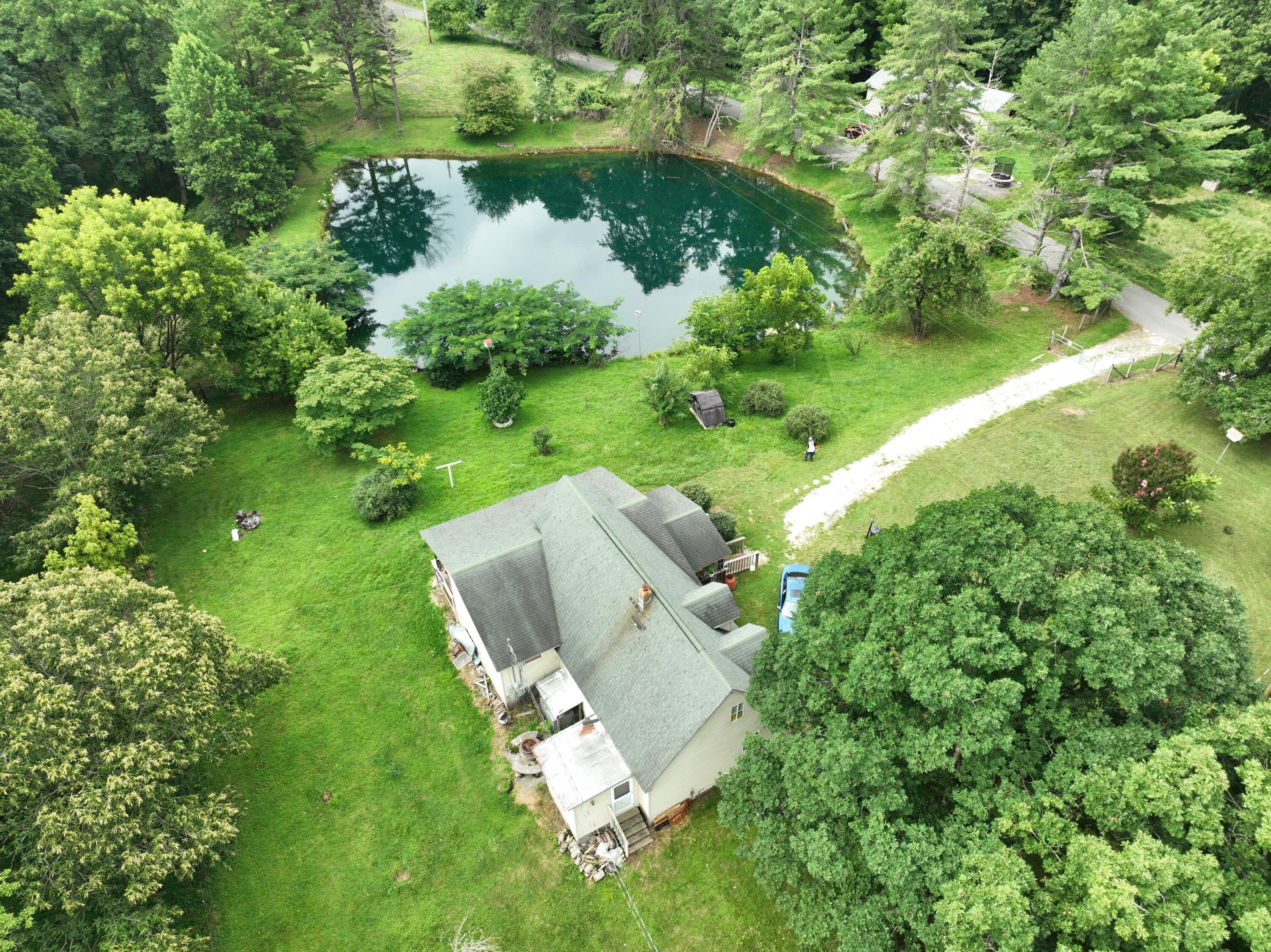762 Jacks Ridge Road McKee, KY 40447 - Photo 95 of 109 DJI_0559