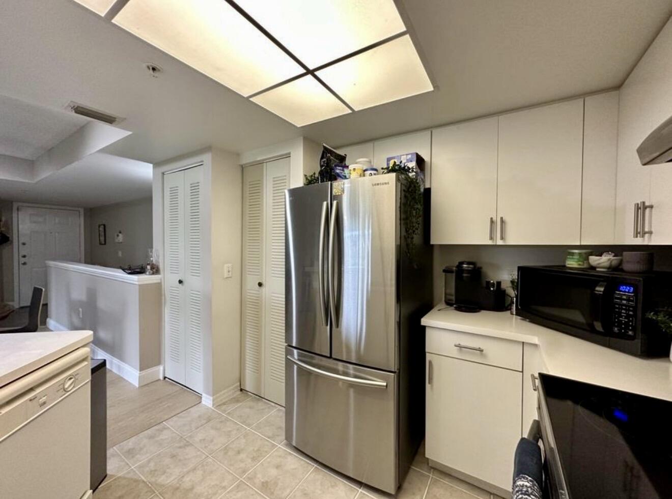 4191 Haverhill Road, Unit 405 West Palm Beach, FL 33417 - Photo 26 of 86 IMG_3343