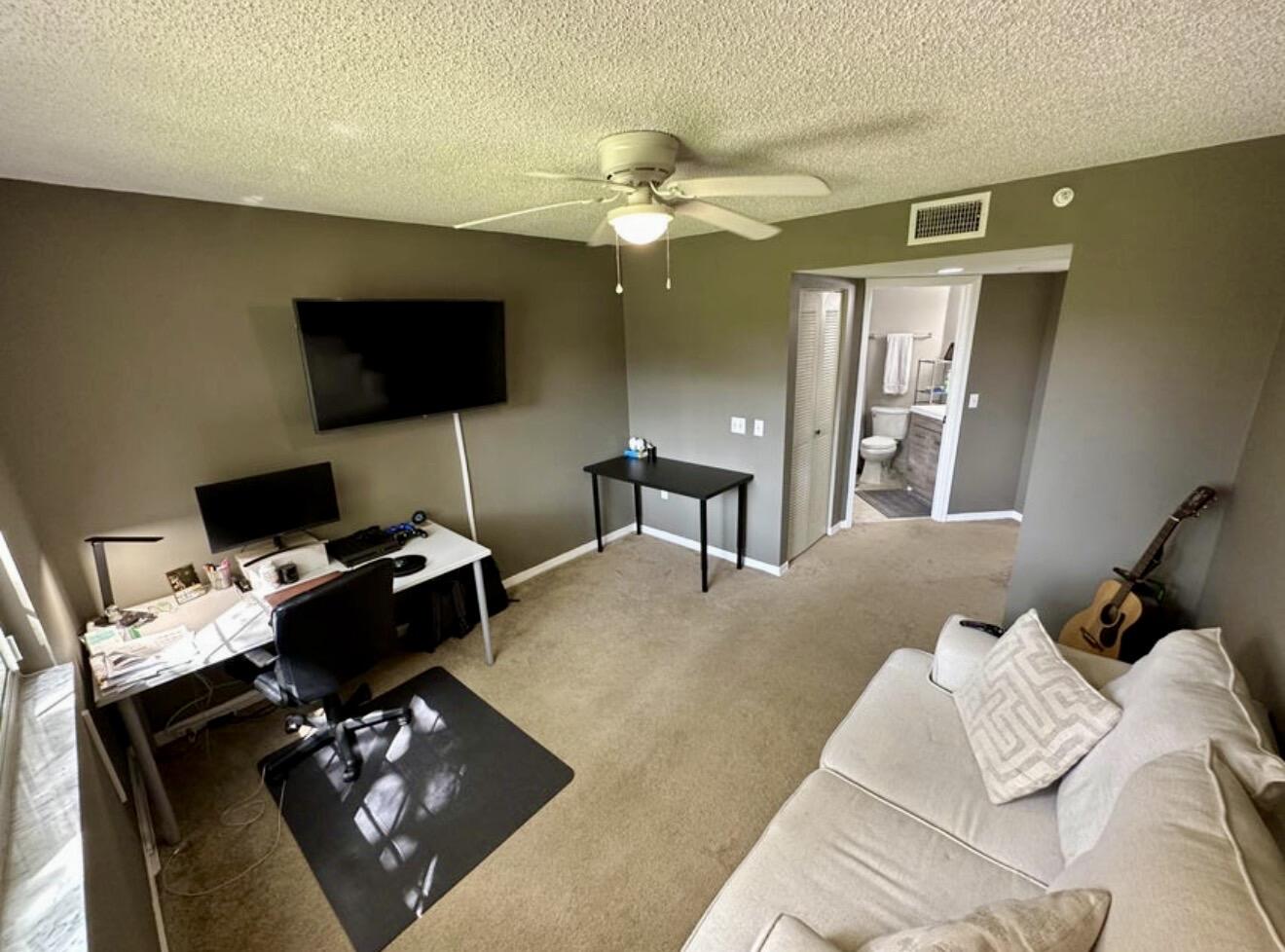 4191 Haverhill Road, Unit 405 West Palm Beach, FL 33417 - Photo 43 of 86 IMG_3360