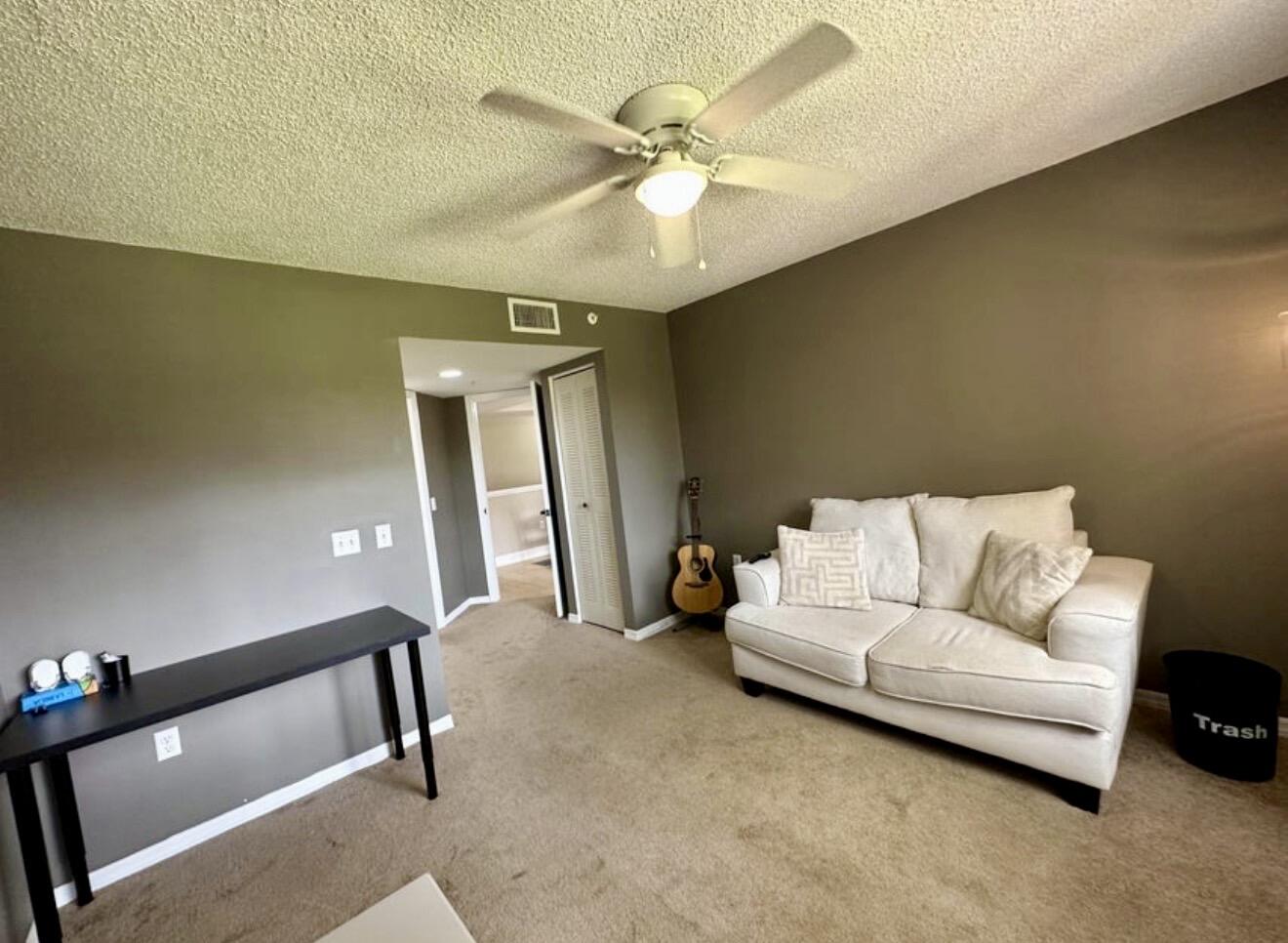 4191 Haverhill Road, Unit 405 West Palm Beach, FL 33417 - Photo 44 of 86 IMG_3361