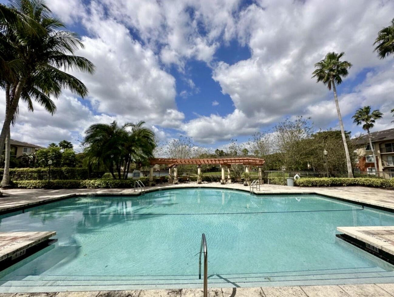 4191 Haverhill Road, Unit 405 West Palm Beach, FL 33417 - Photo 60 of 86 IMG_3377