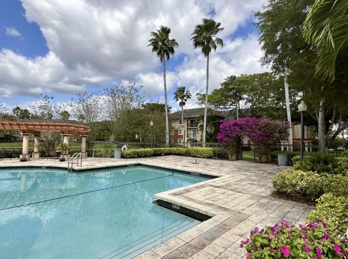 4191 Haverhill Road, Unit 405 West Palm Beach, FL 33417 - Photo 61 of 86 IMG_3378