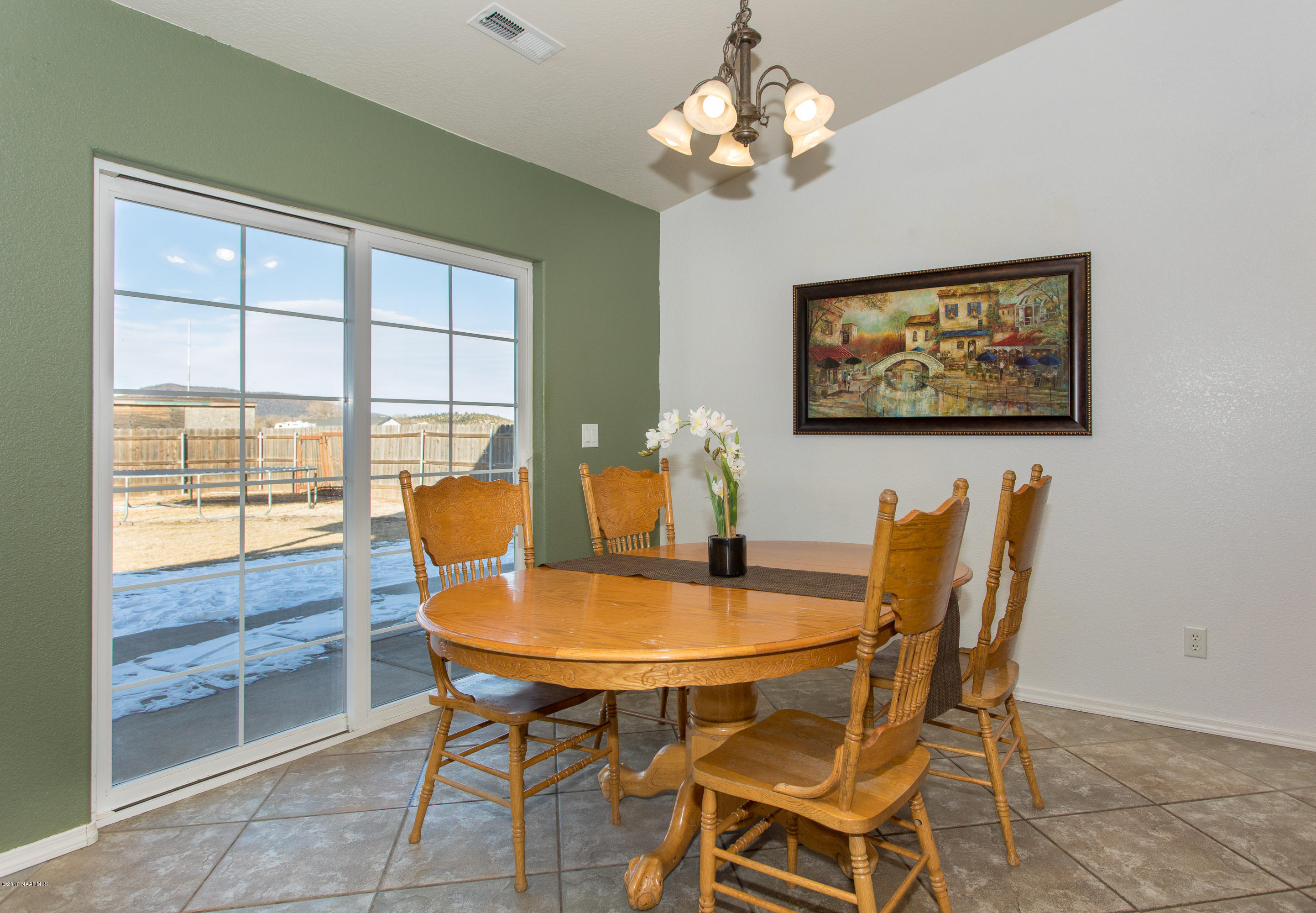 7515 Dalton Road Flagstaff, AZ 86004 - Photo 11 of 32 CA6A3107