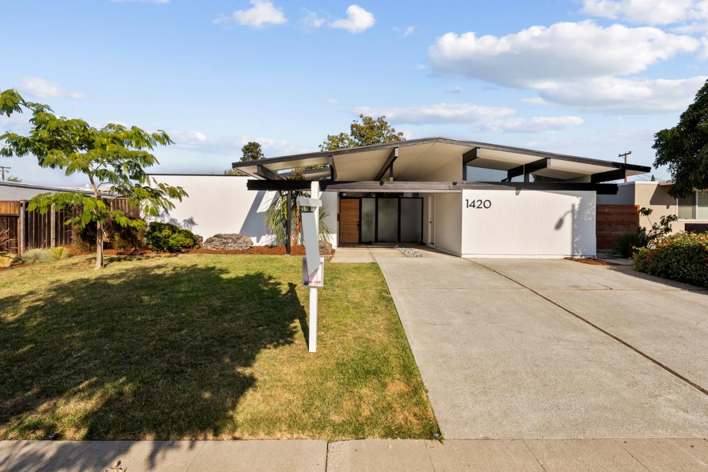 1420 Mallard Way Sunnyvale, CA 94087 - Photo 2 of 48