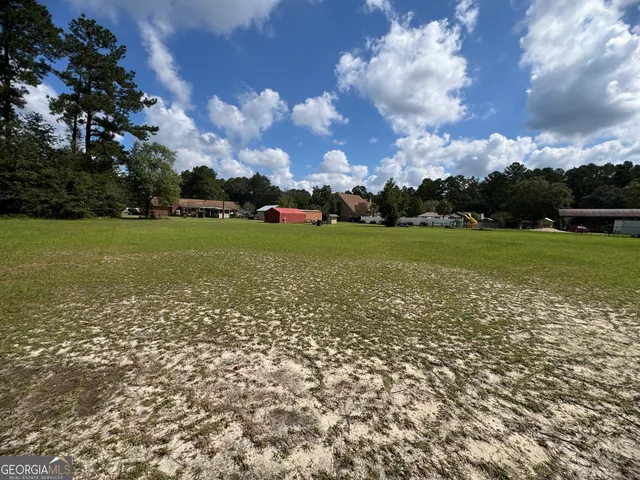 $339,900 | 190 Freeman Drive, Ellabell, GA 31308