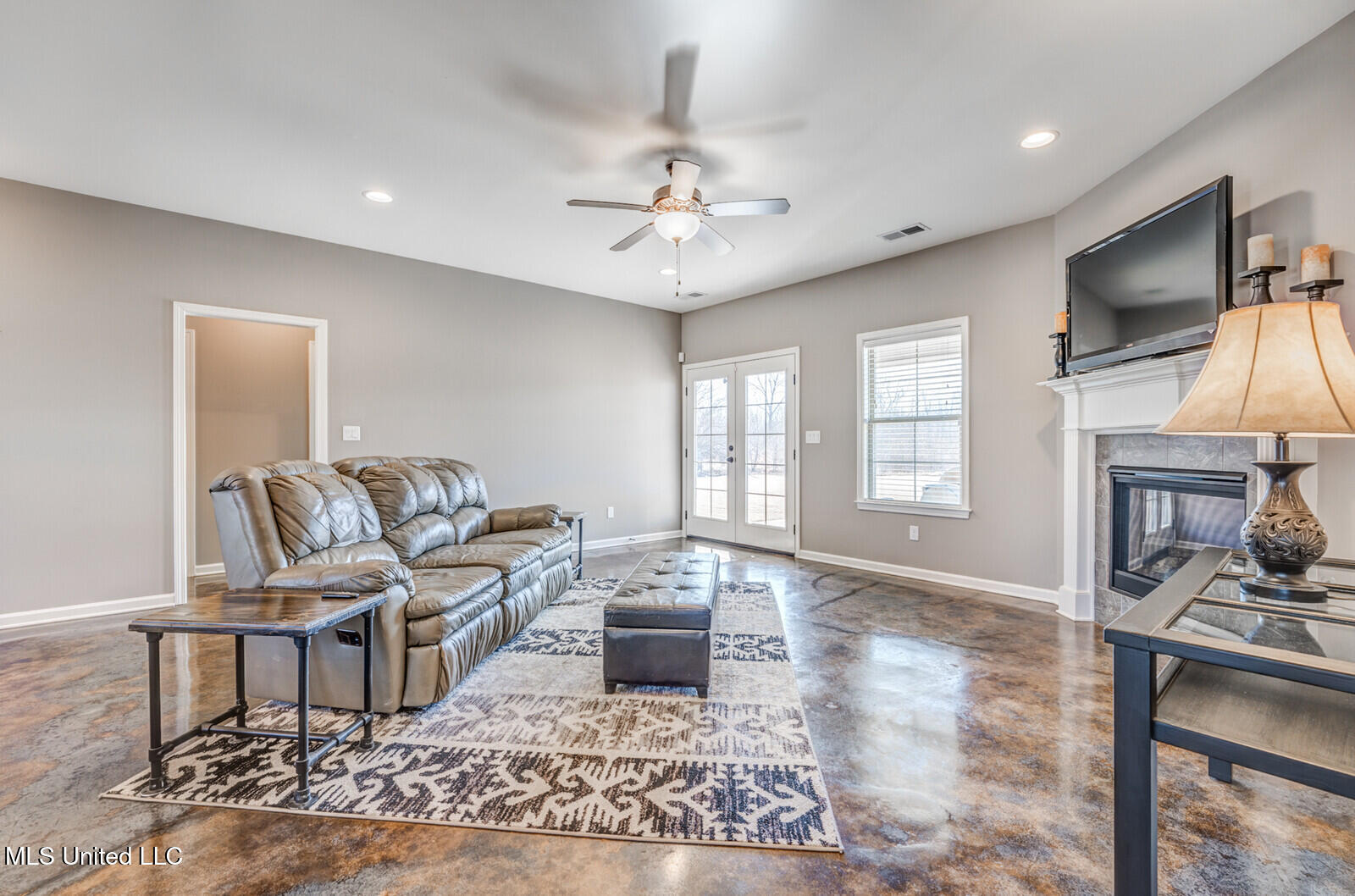 123 Tree Line Drive Holly Springs, MS 38635 - Photo 14 of 50 13_DSC00506_07_08_09_10_mls