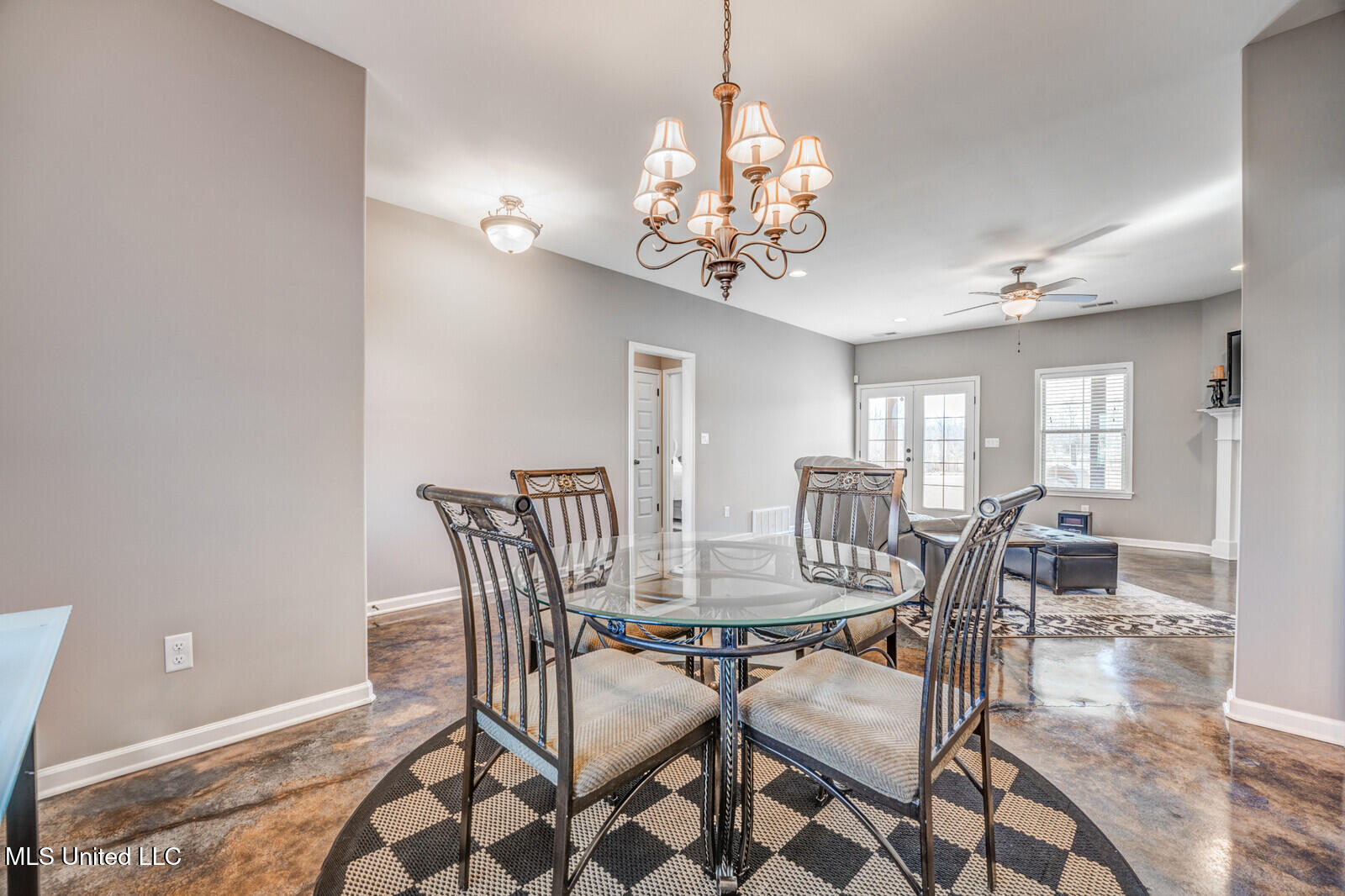 123 Tree Line Drive Holly Springs, MS 38635 - Photo 10 of 50 09_DSC00471_2_3_4_5_mls