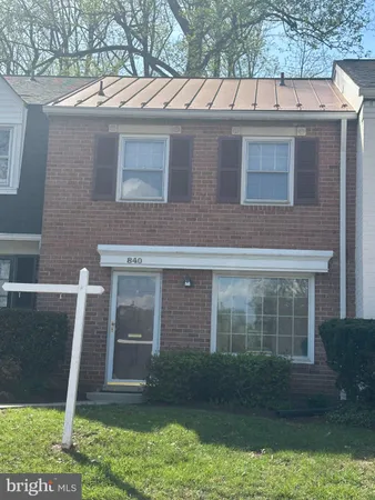 $2,750 | 840 Azalea Drive, Unit 18, Rockville, MD 20850