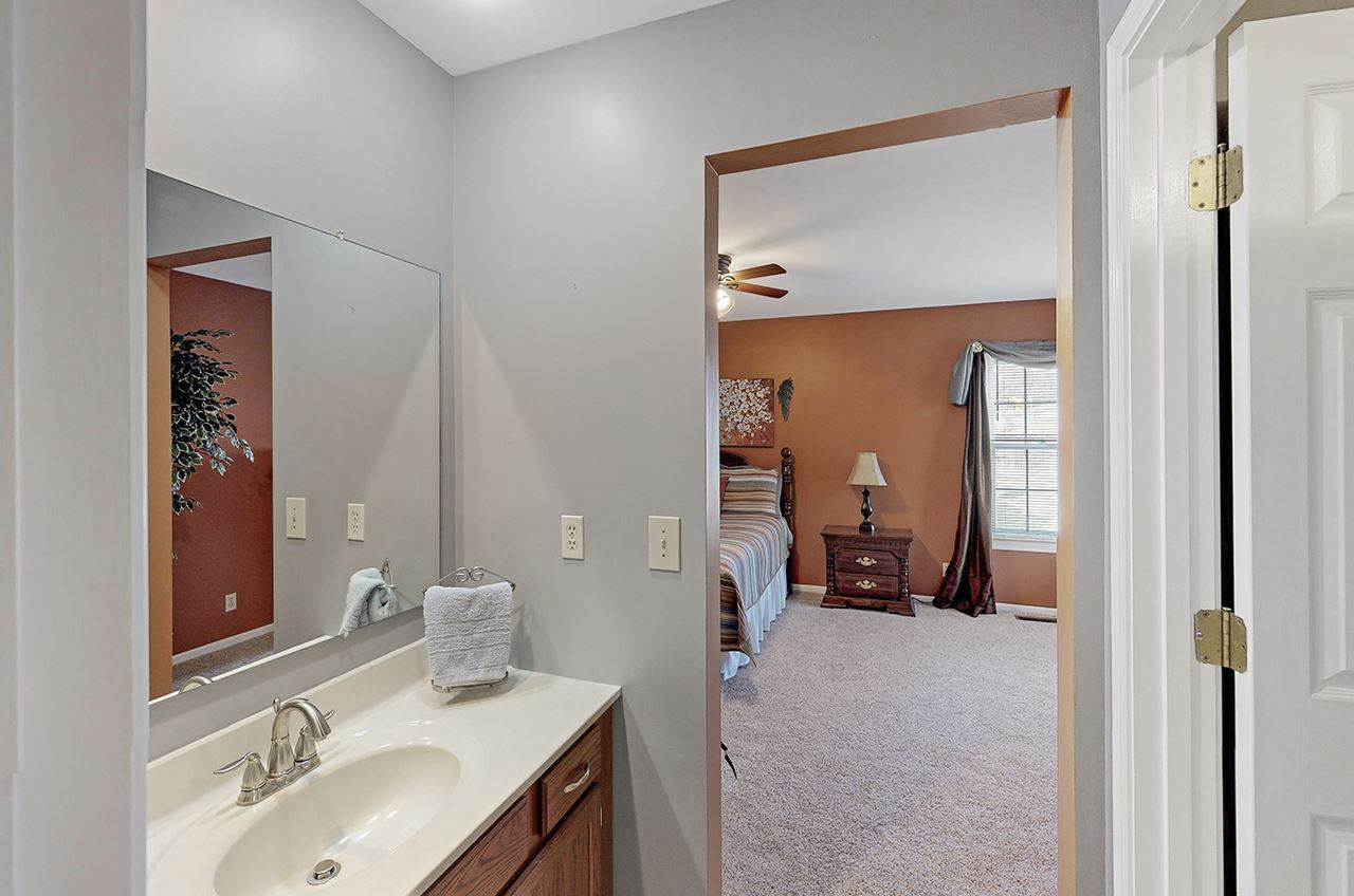 595 Rogers Road Villa Hills, KY 41017 - Photo 18 of 32 Gallery Image 18