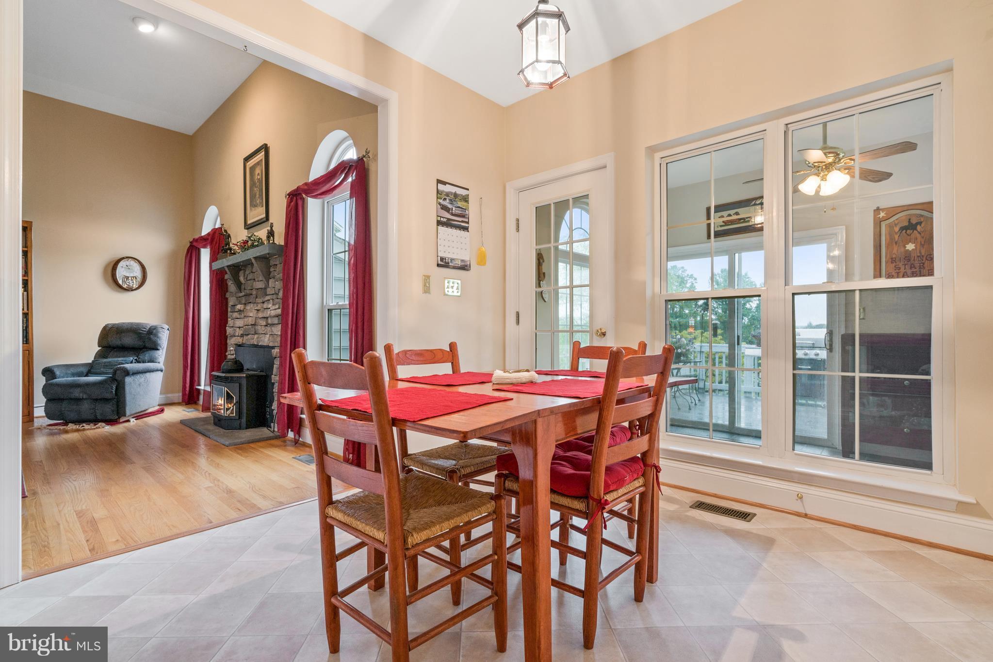 11546 Hereford Road Markham, VA 22643 - Photo 14 of 30 Eat In Kitchen