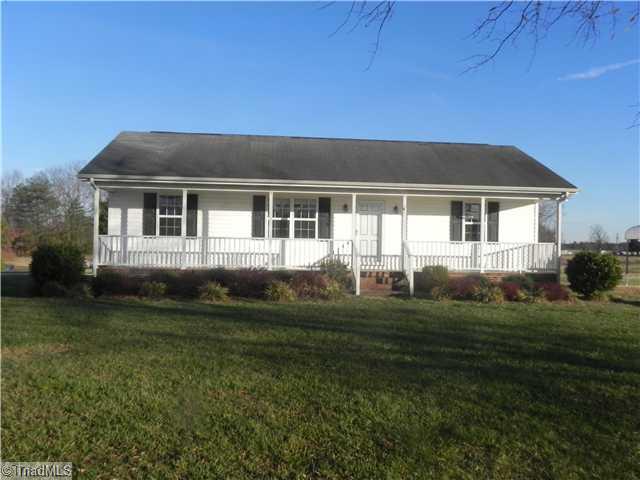 4203 McCray Road Burlington, NC 27217 - Photo 1 of 9 Exterior Front.