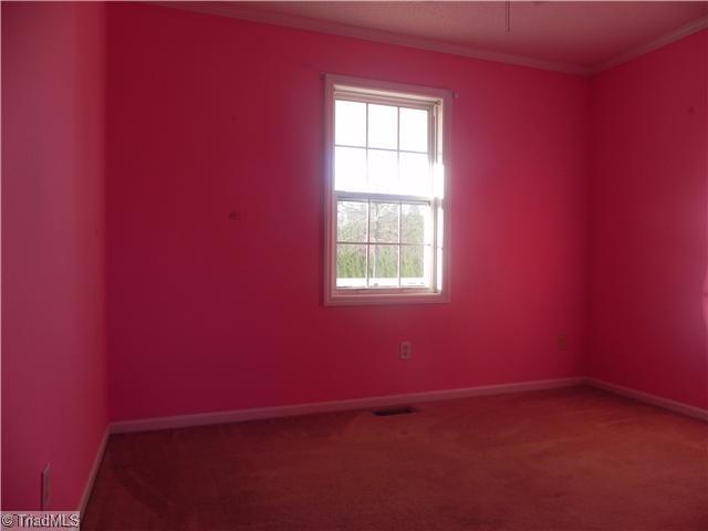 4203 McCray Road Burlington, NC 27217 - Photo 7 of 9 2nd Bedroom.