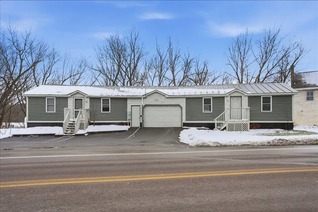 $425,000 | 2572 Highway 15, Cambridge, VT 05444