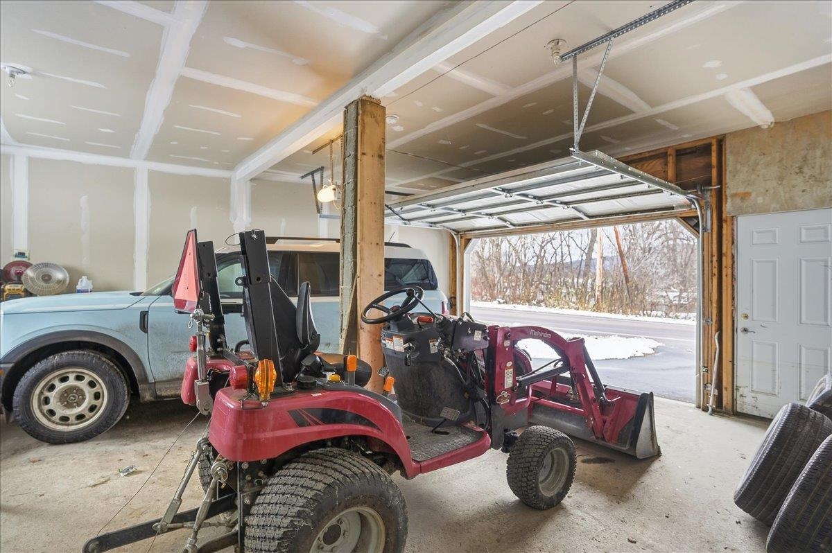 2572 Highway 15 Cambridge, VT 05444 - Photo 27 of 34