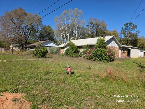 $205,000 | 697 Long Drive East, Crestview, FL 32539