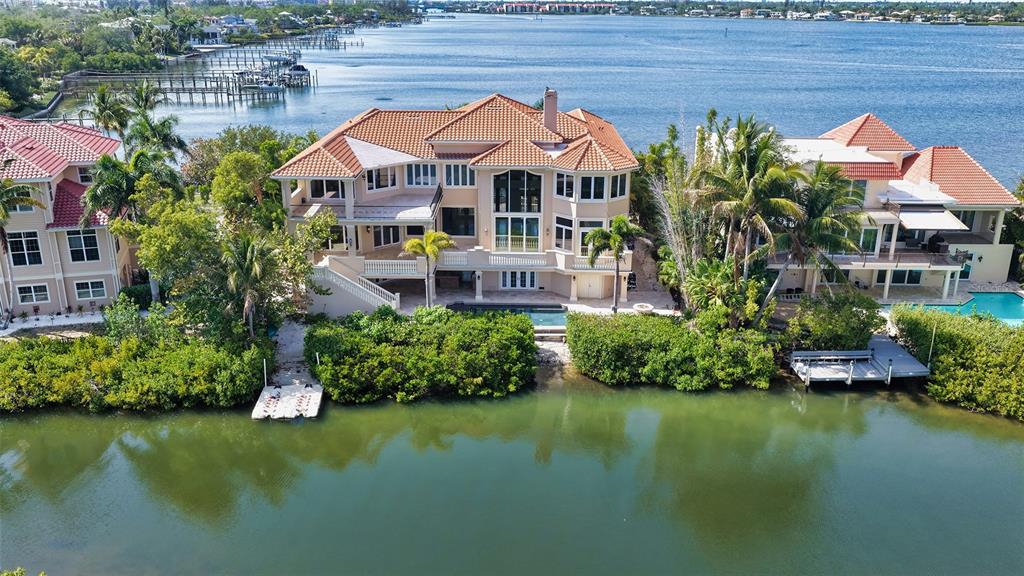 1356 Point Crisp Road Sarasota, FL 34242 - Photo 54 of 55 Gallery Image 54