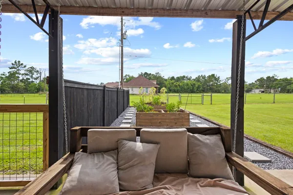 $599,900 | 10885 Fm 1130, Orange, TX 77632