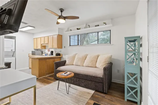 $565,000 | 20 Northwest 24 Street, Gainesville, FL 32607