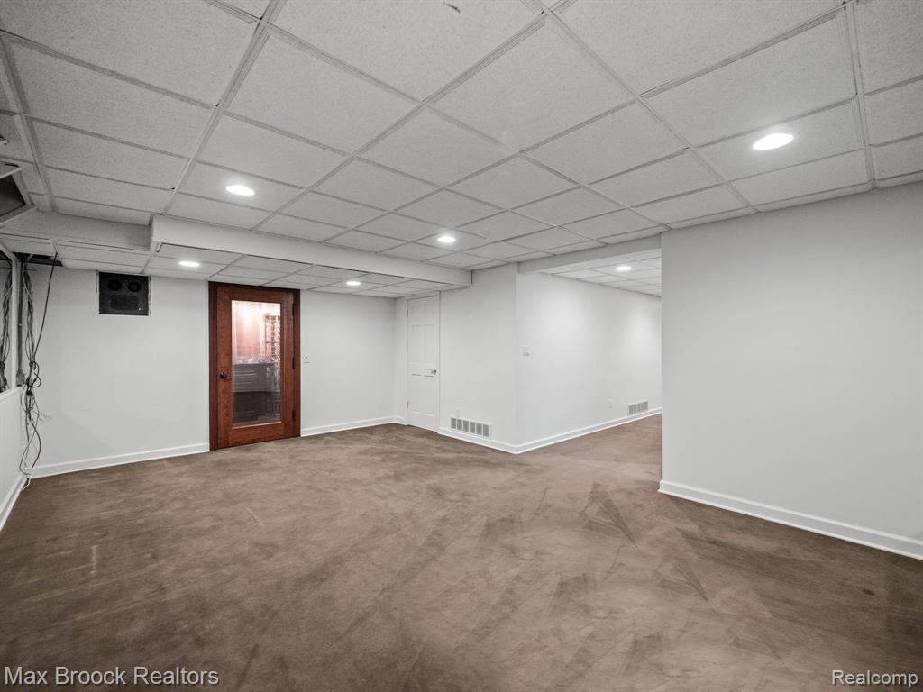 350 Shirley Road Birmingham, MI 48009 - Photo 44 of 60