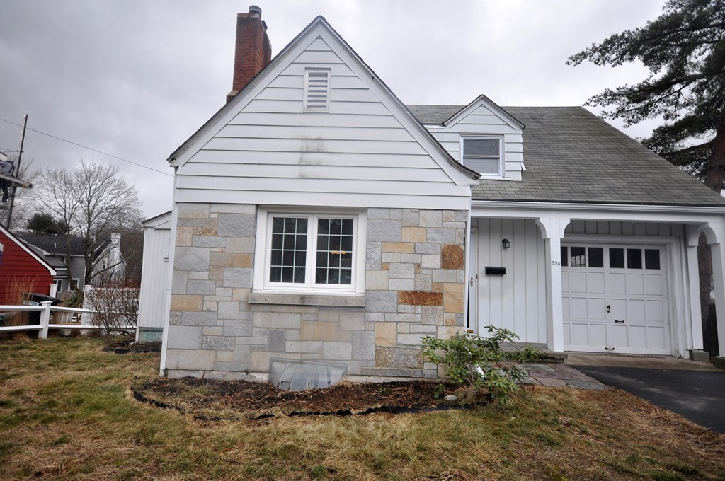 396 Appleton Street Arlington, MA 02476 - Photo 1 of 30 Gallery Image 1