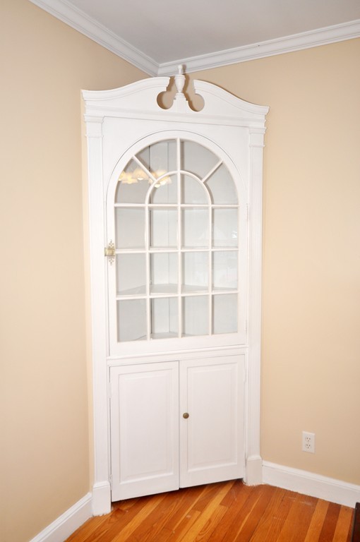 396 Appleton Street Arlington, MA 02476 - Photo 12 of 30 Gallery Image 12