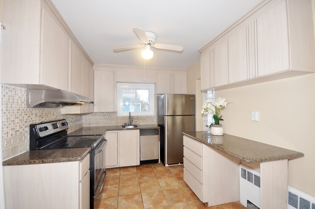 396 Appleton Street Arlington, MA 02476 - Photo 3 of 30 Gallery Image 3