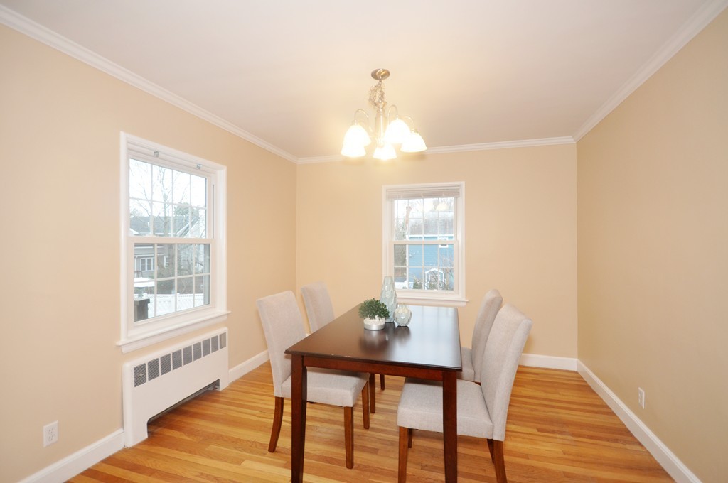 396 Appleton Street Arlington, MA 02476 - Photo 10 of 30 Gallery Image 10
